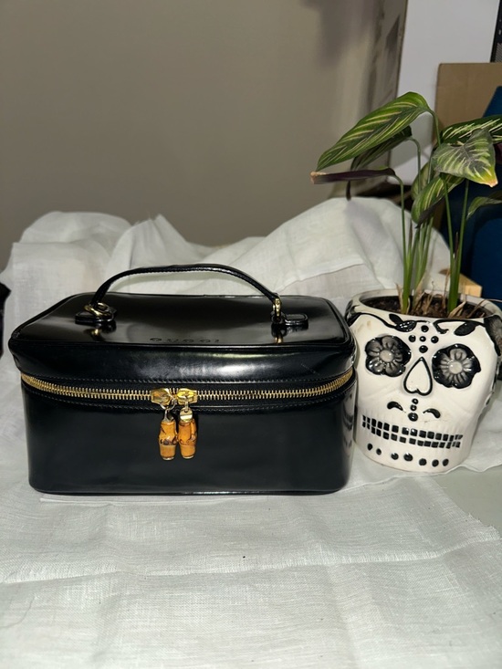 Gucci Handbags - Authentic Gucci Black Patent Leather Vanity Case with Bamboo Zipper Pulls